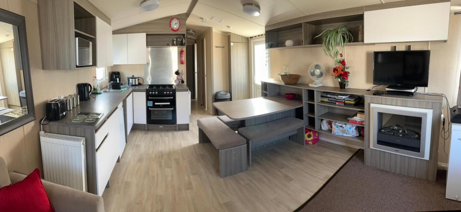 Lido Beach Caravan Prestatyn Extérieur photo